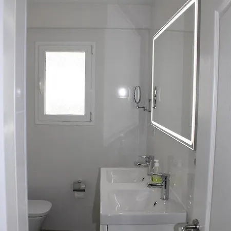 Modern Ausgestattete Ferienwohnung Mit Gemeinschaftspool Und Grossem Balkon Mit Herrlicher Aussicht